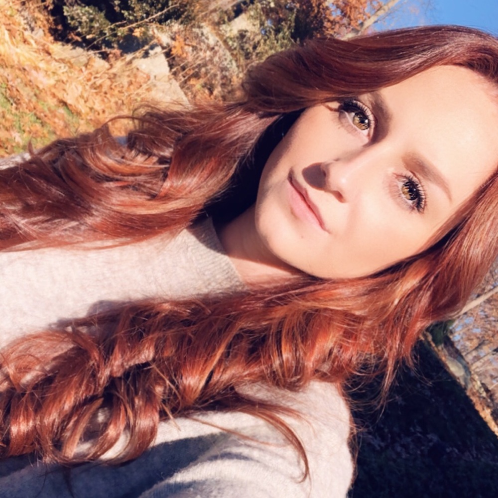 Meet your Posher, Abigail